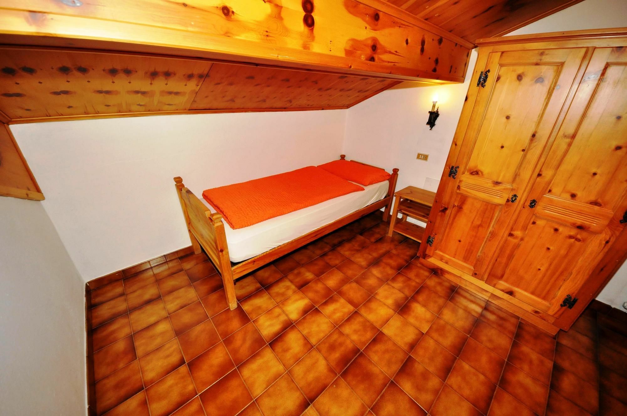 Residence Casa Longa By Livigno Accomodation Exterior foto